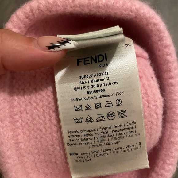 Fendi Baby Pink Beanie - Like New! - Picture 2 of 4